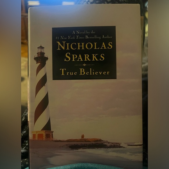 Nicholas Sparks - Picture 1 of 3